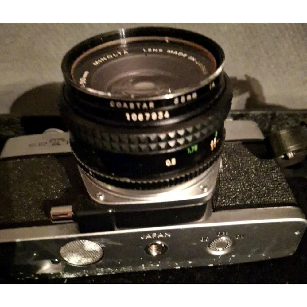 Classic Minolta SRT 100 35mm SLR Film Camera With MD 50mm F2 Lens